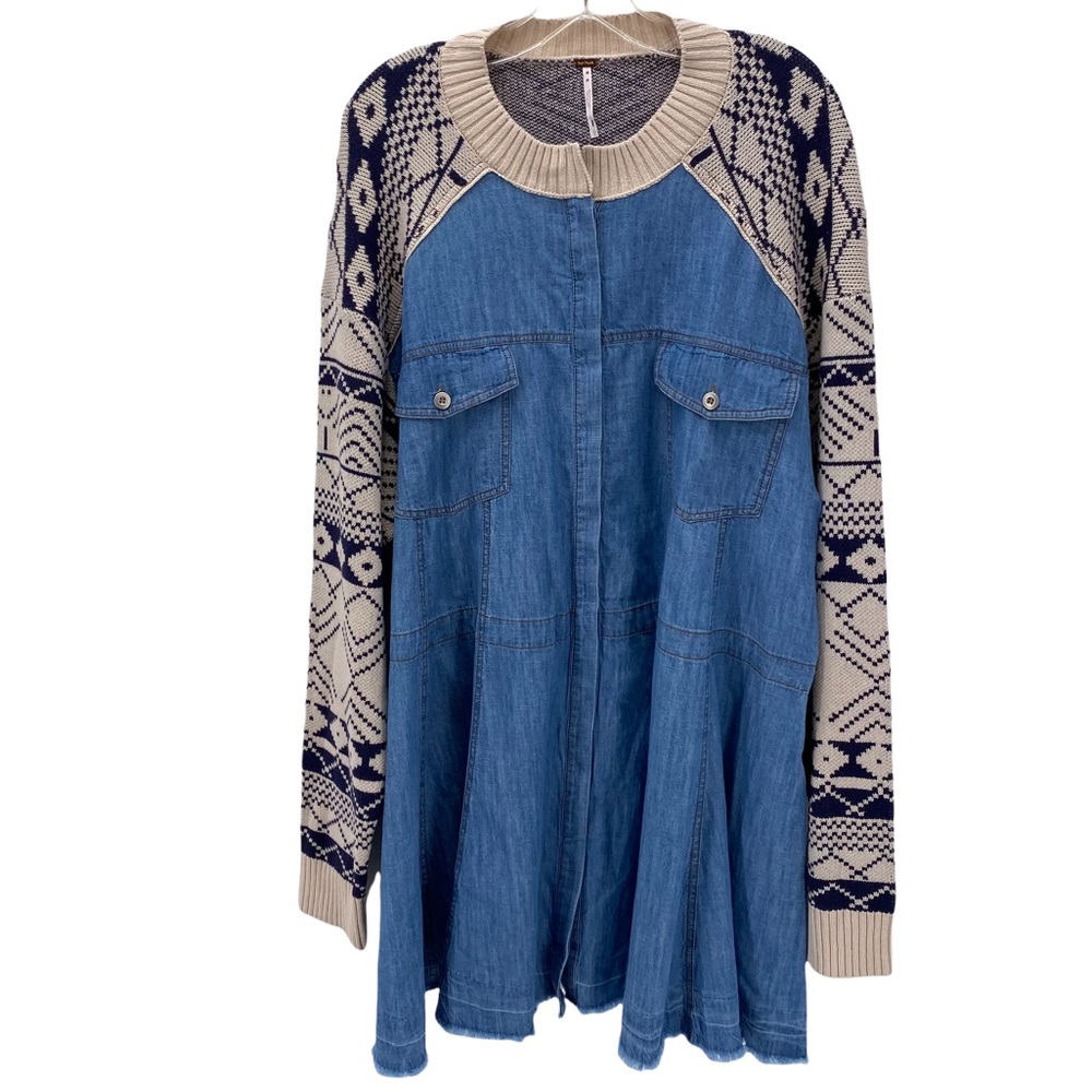 FREE PEOPLE L CHAMBR'E BUTTON FRONT MINI DRESS W/ KNIT NECKLINE AND LONG SLEEVES